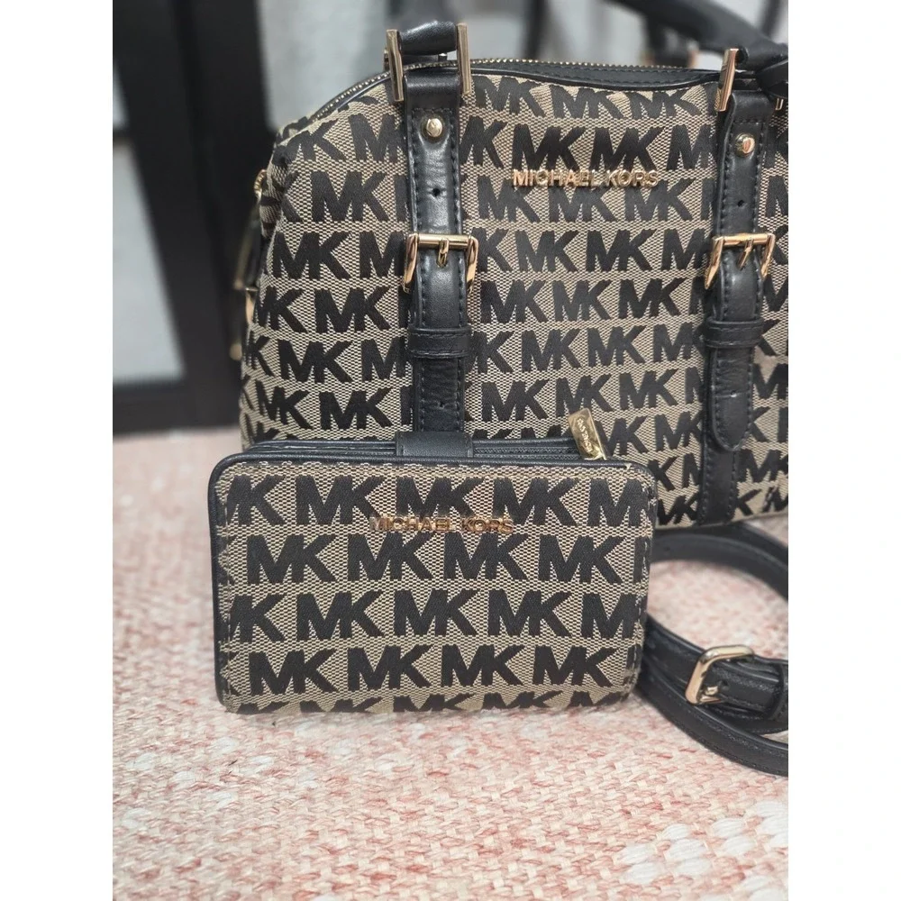 Michael‎ Kors Monogram  Satchel Crossbody And Wallet